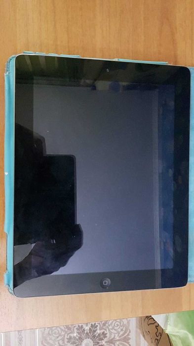 продам айпад 3 на запчасти