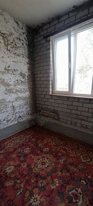 Продаётся квартира Домрабад 1/4/4 кирпич 2Х6