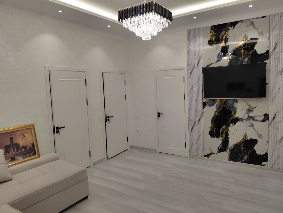 Возле Пасспорт стола Алмазарского района 3х ком квартира в навостройке