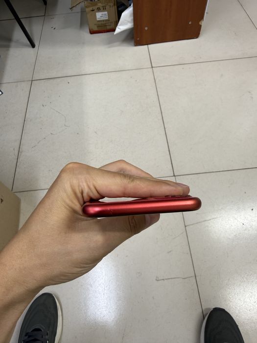Продам iphone 11 128гб