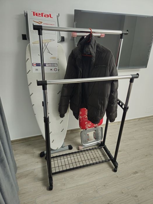 Masă pentru călcat haine