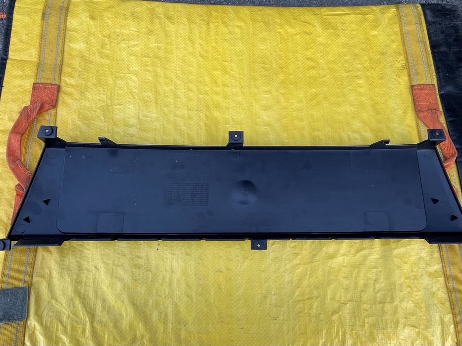 Стойка за регистрационен номер ауди А4