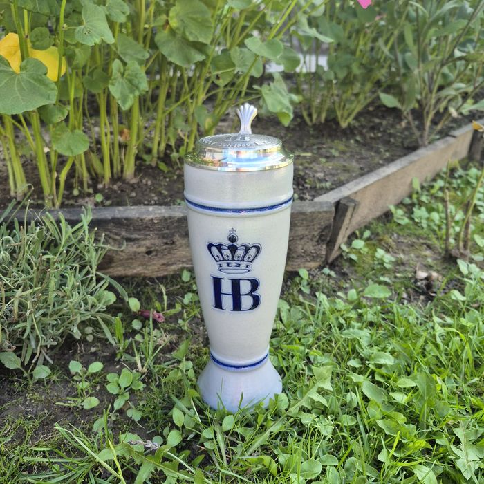 Halbă de bere HB