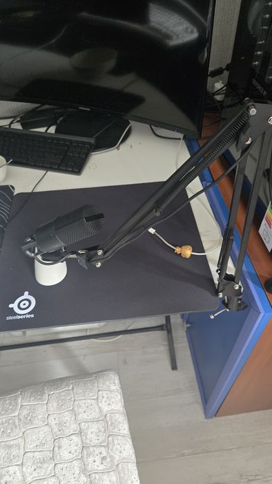 Микрофон fifine с кронштейн