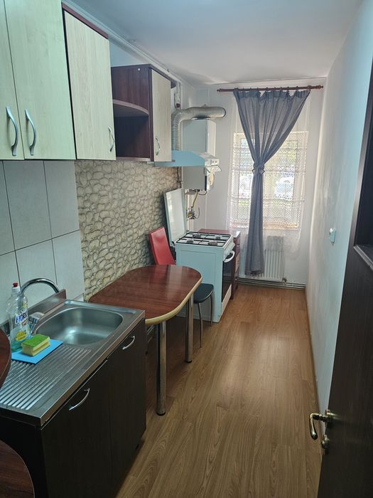 Garsonieră decomandată – Trivale,