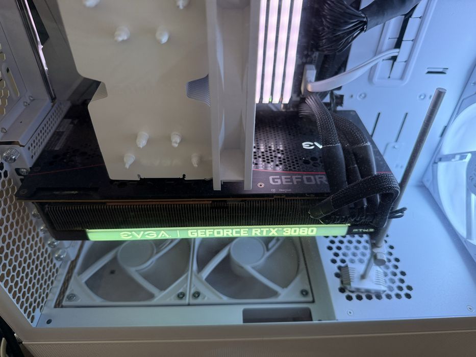 EVGA RTX 3080 FTW3 - 10 GB