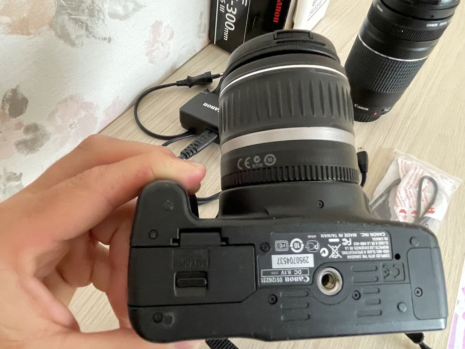 Canon EOS 500D DSLR Фотоапарат