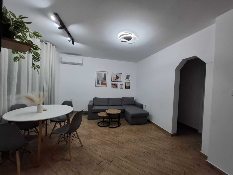 Дава се под наем Двустаен апартамент в Бургас, Възраждане - 55 кв.м за 484.5 € - Снимка #3