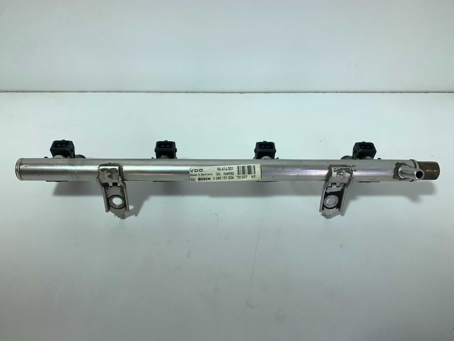 Goupille De Verrouillage Jauge D'huile A1409910055 Pour Mercedes Classe A W168 1997-2004