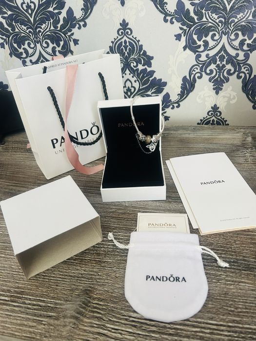 Браслет Pandora