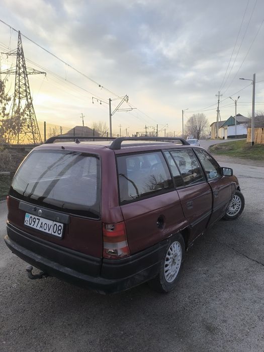 Opel astra универсал