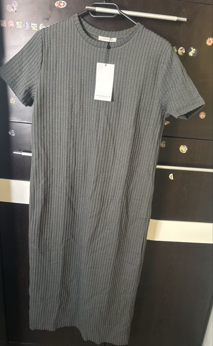 Rochie noua cu eticheta