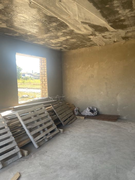 Продам дом 240 м2 на 15 сотках