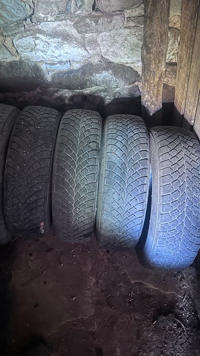 Зимни гуми 165/80R13