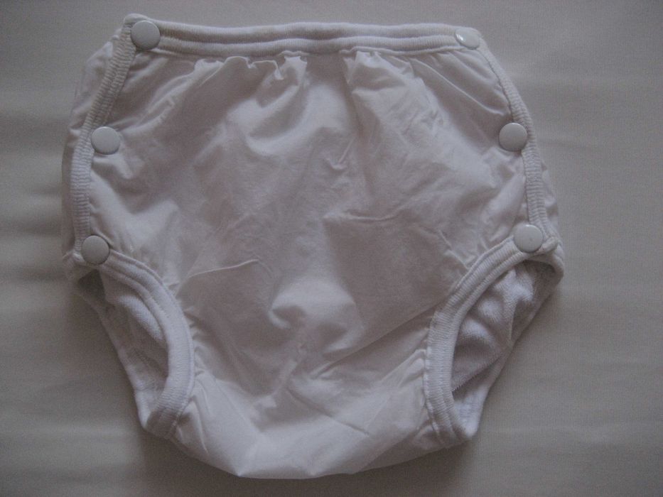 Детска каска за колело/тротинетка  и още нещо