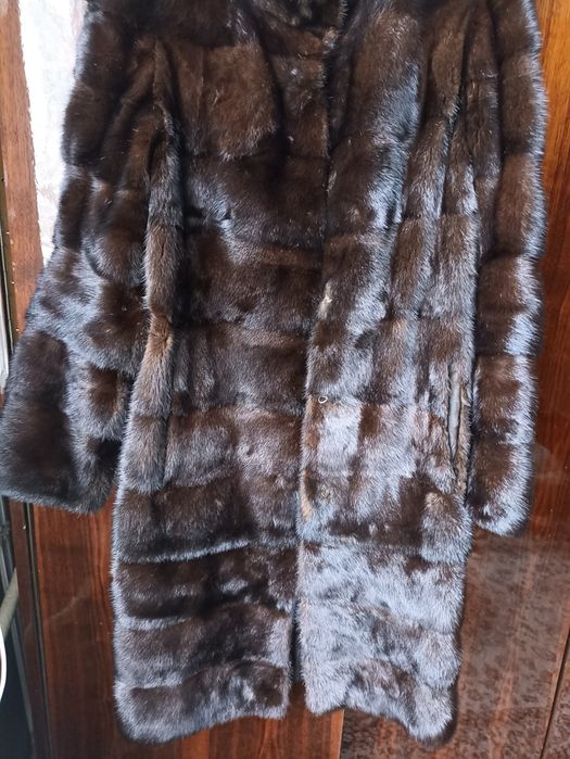 Продам норковую шубу