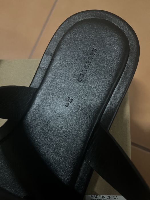 Vand sandale piele Reserved marime 36