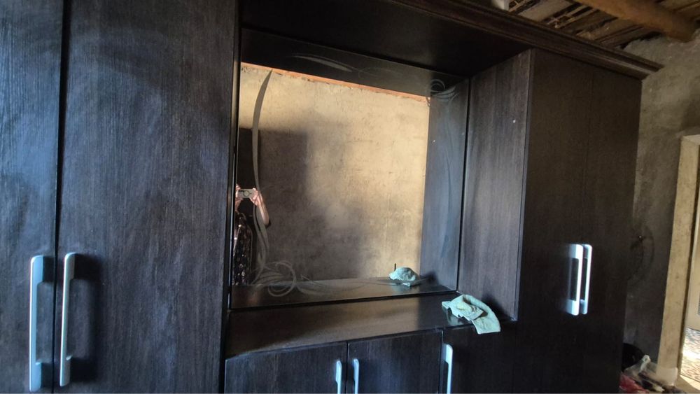 Шкаф сатылада жағдайы жақсы