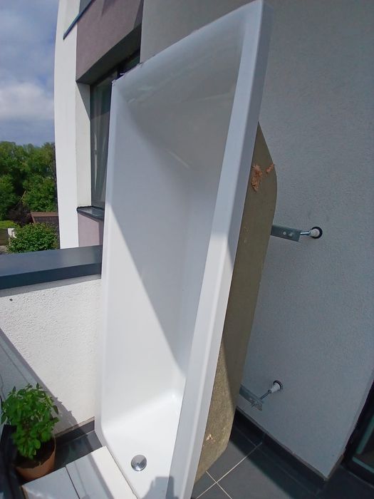 Cada din acril de vanzare