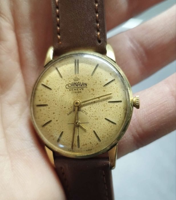 Красивые старинные мужские часы Cornavin Geneve Швейцарские
