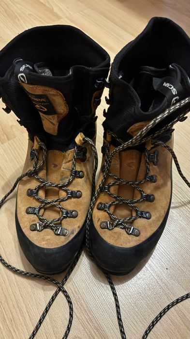 Scarpa  Мъжки  Туристически. Обувки 42. 1/2