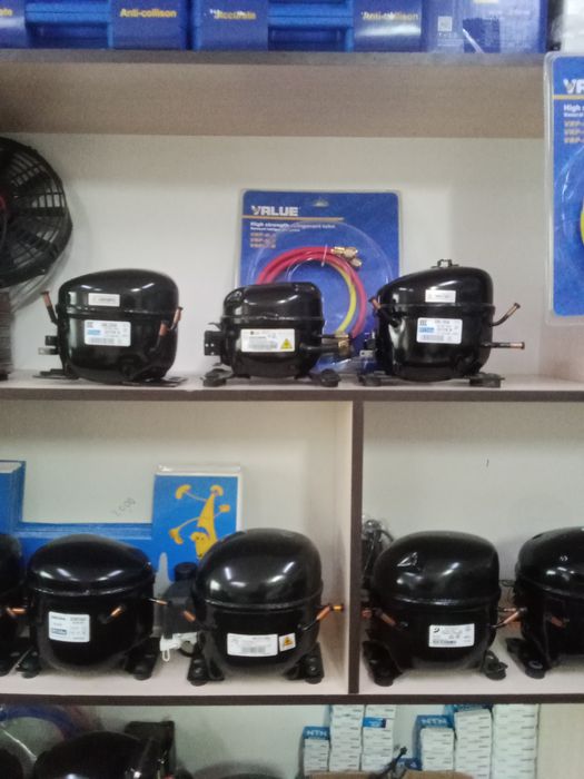 Ремонт холодильников и морозильныков