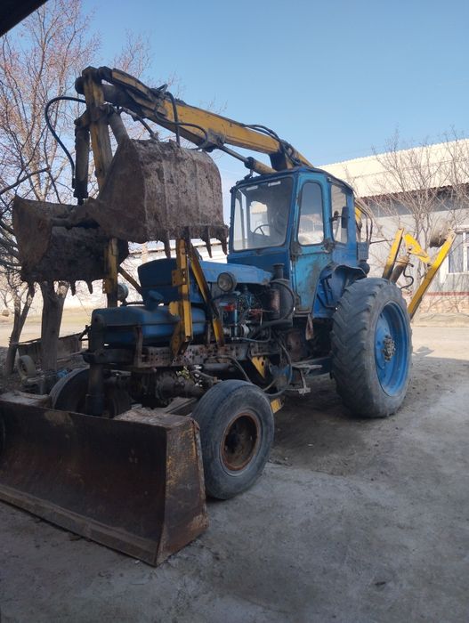 ЮМЗ ттз100 Ekskovator sotiladi hamma joyiga jovob