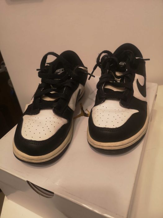 Vând Nike Panda 35