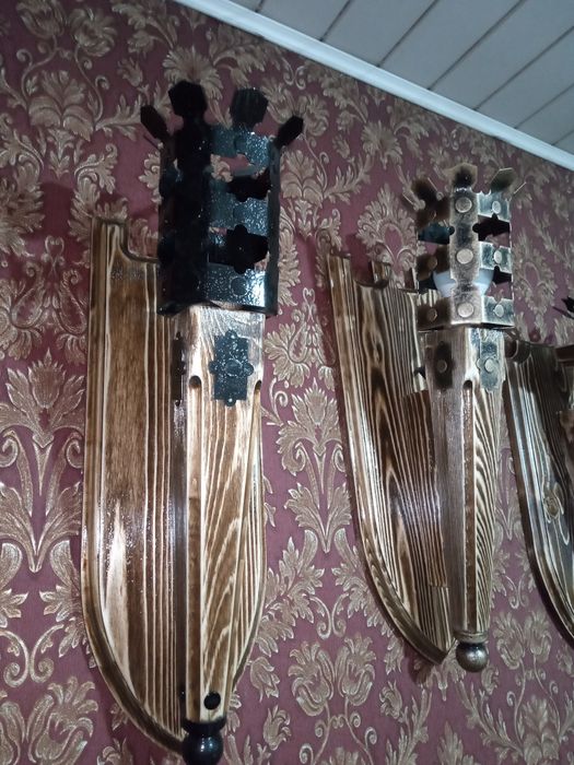 Светильник настенный .