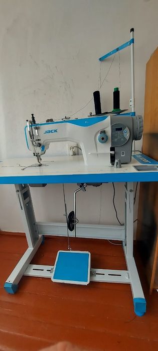 Тігін машиналары сатылады.