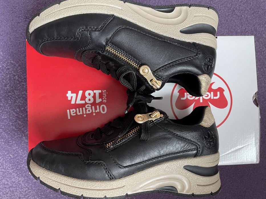 Сникърси Rieker