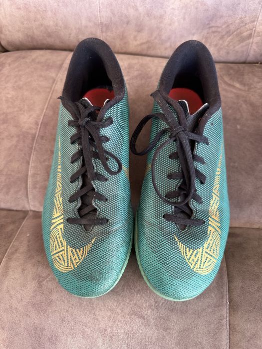 Nike футболни обувки