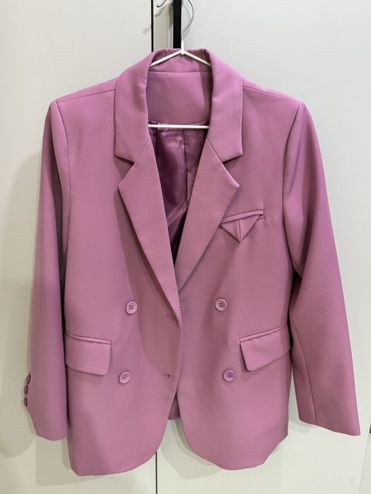 Продам блейзер в отличном состоянии