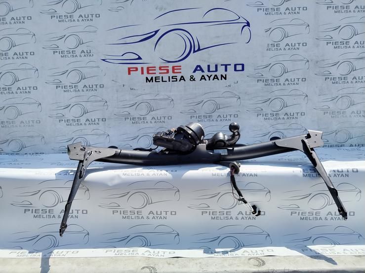 Carlig remorcare electric Audi Q3 83A800495A an 2018-2019-2020-2021-20