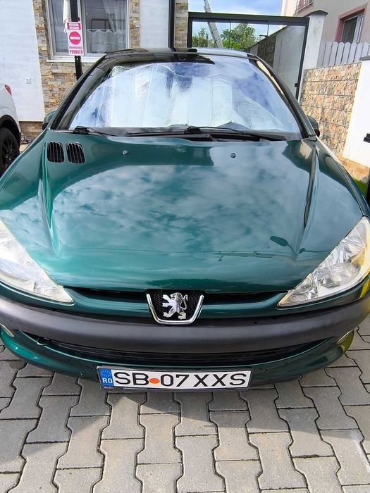 Vând Peugeot 206