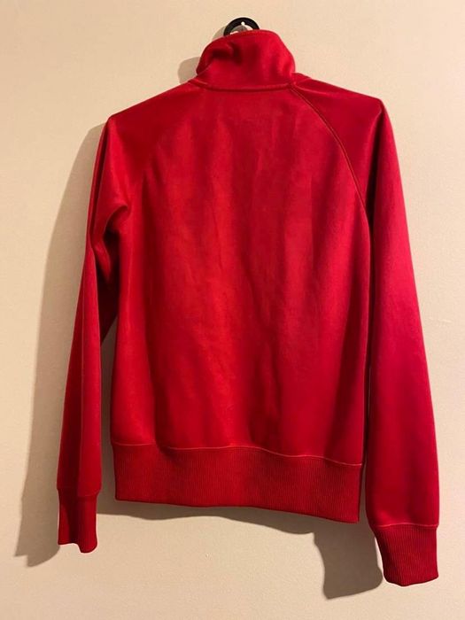 Nike оригинална нова спортна дамска  горница