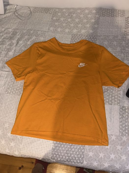 Дамски тениски.