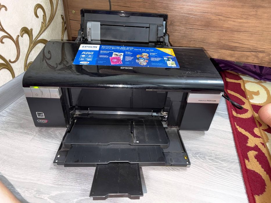 Принтер epson r295 состояние хорошее