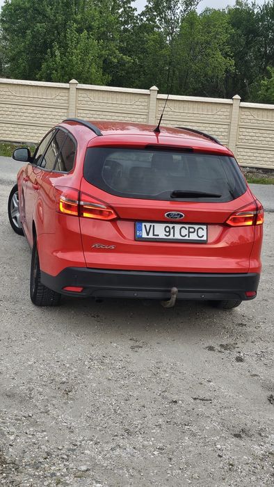 Vând Ford Focus Mk3.5