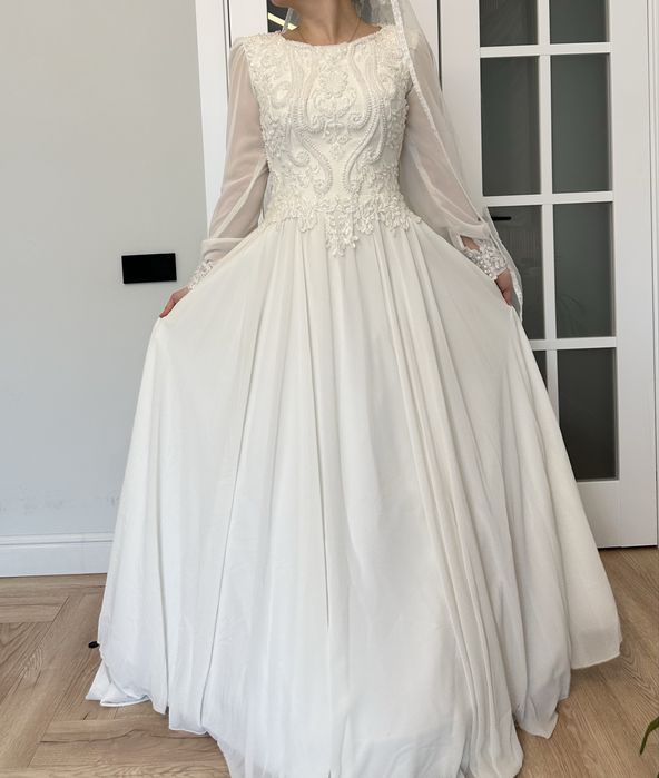 Свадебное платье