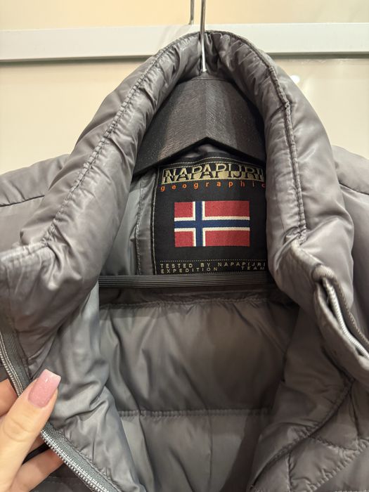 Безрукавка napapijri