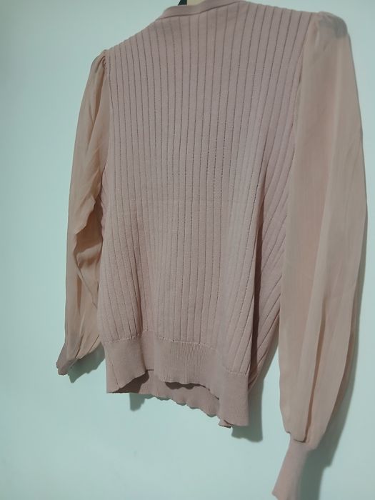 Bluza fete marca Sinsay masura 38/M maneci transparente stare perfecta