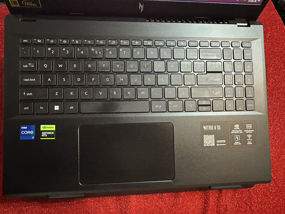Vand laptop Acer Nitro v15