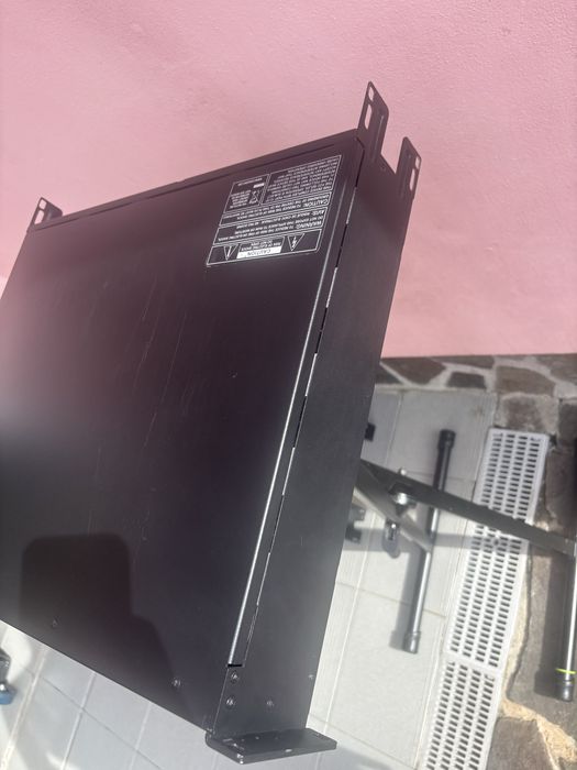 Dynacord sl2400 amplificator perfect functional( nu fbt rcf shure montarbo)