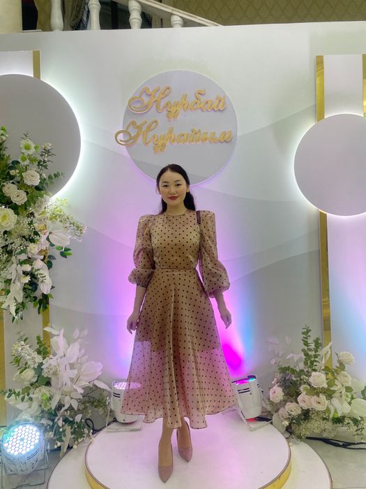 Продам платье нарядное