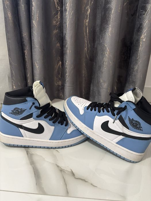 Jordan 1 High University Blue