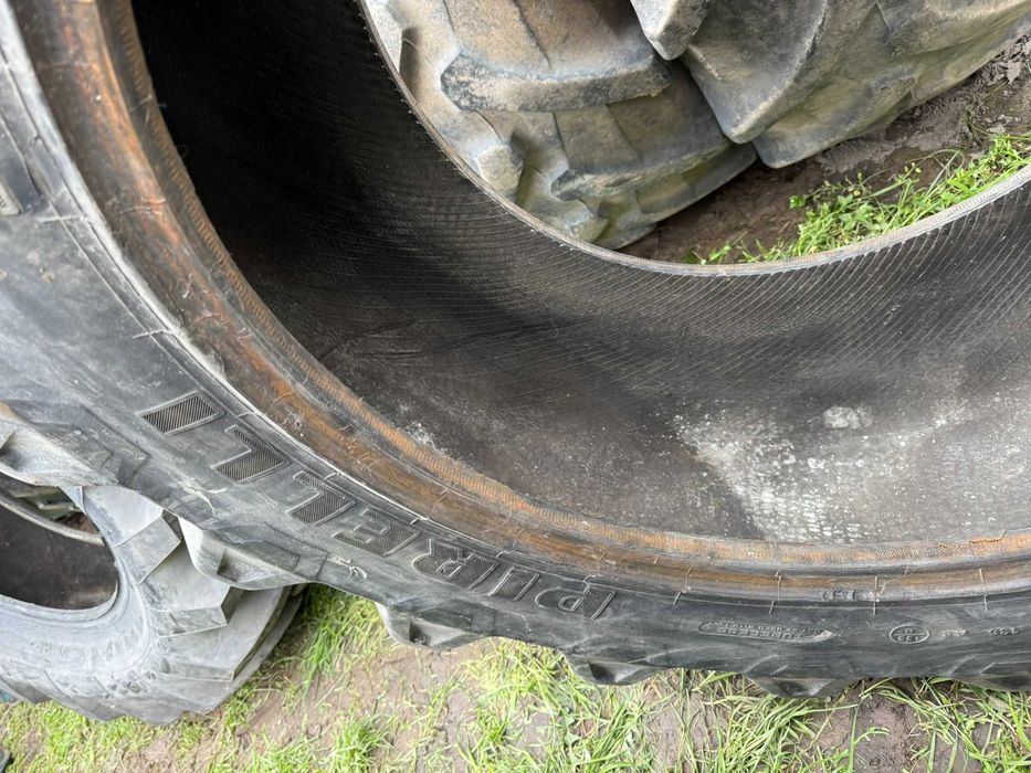 Cauciuc 16.9 R28 Pirelli