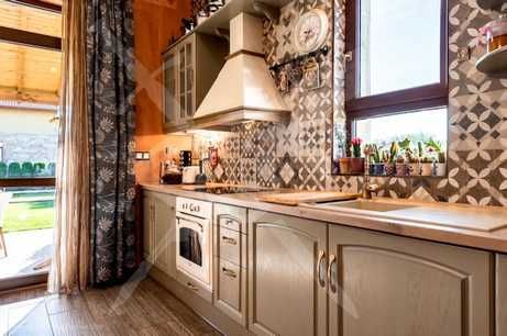 Страхотна двуетажна къща в с. Приселци - 84079