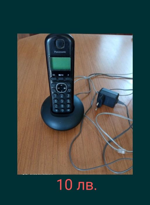 Фотоапарати, часовници, ретро телефони, броеници