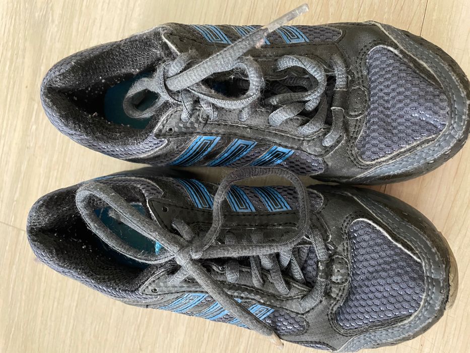 Lot 2 perechi pantofi sport Adidas și New Balance mar 31 32